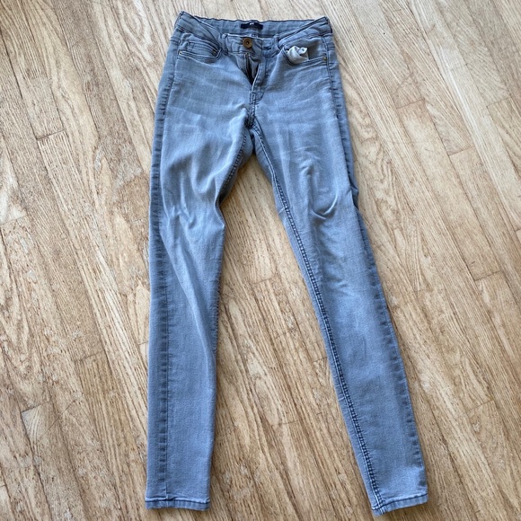 Grey jeans from h&m - Picture 1 of 3
